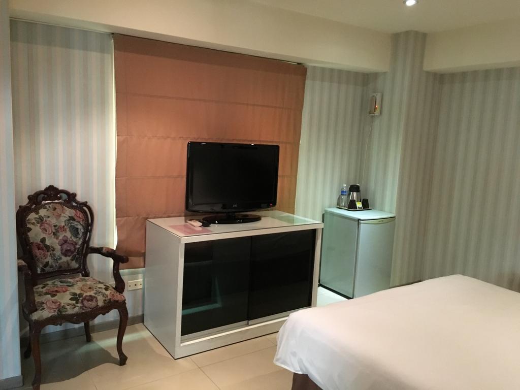 Daylight Hotel Zhonghe  Exterior photo